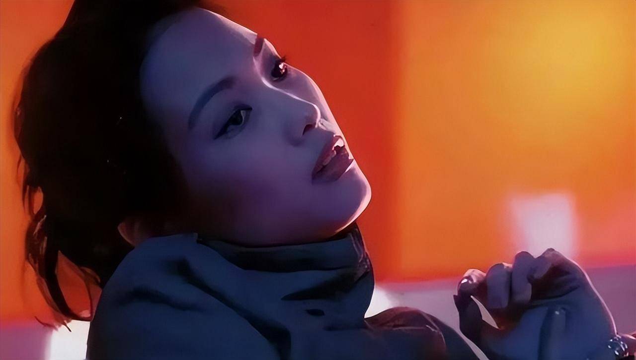 惨遭两男"折磨"成精神病,50岁再出山却遭人嫌_陈佳明_许美静_感情