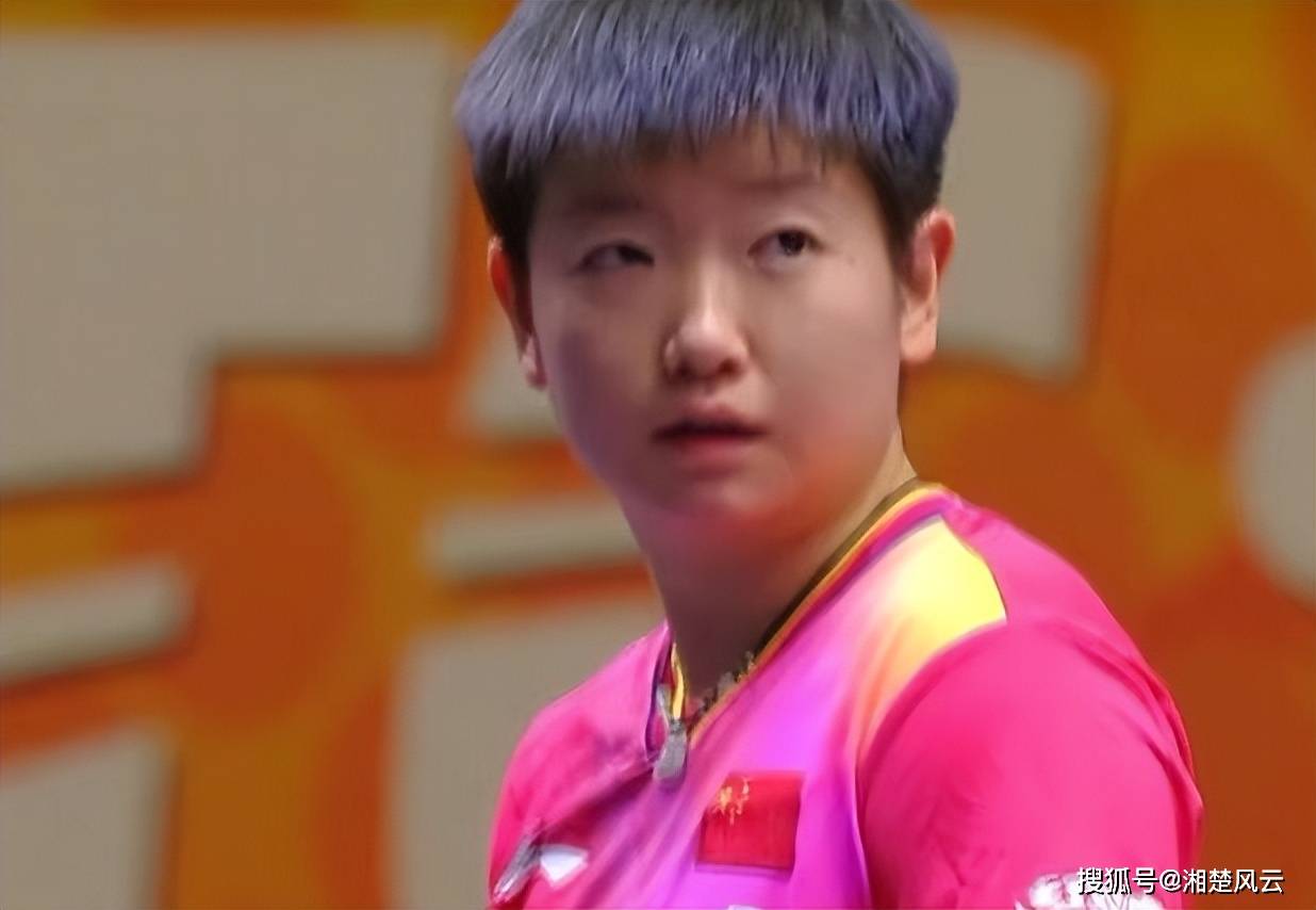 原创            亚锦赛：孙颖莎状态回勇，3-0战胜杜凯琹，国乒女团取得1-0领先-乒乓球亚锦赛孙颖莎vs王曼昱