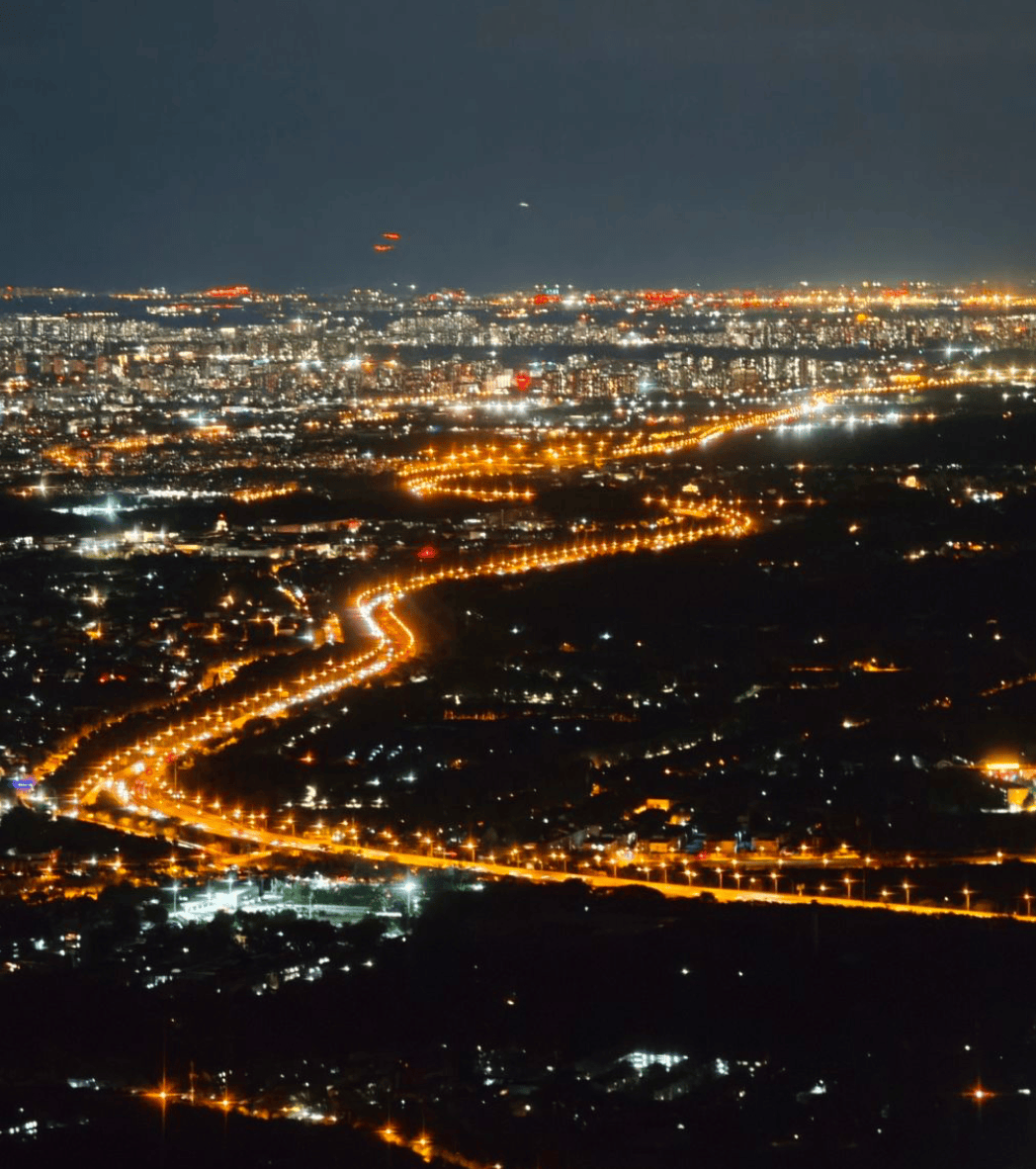 北京西山夜景图片