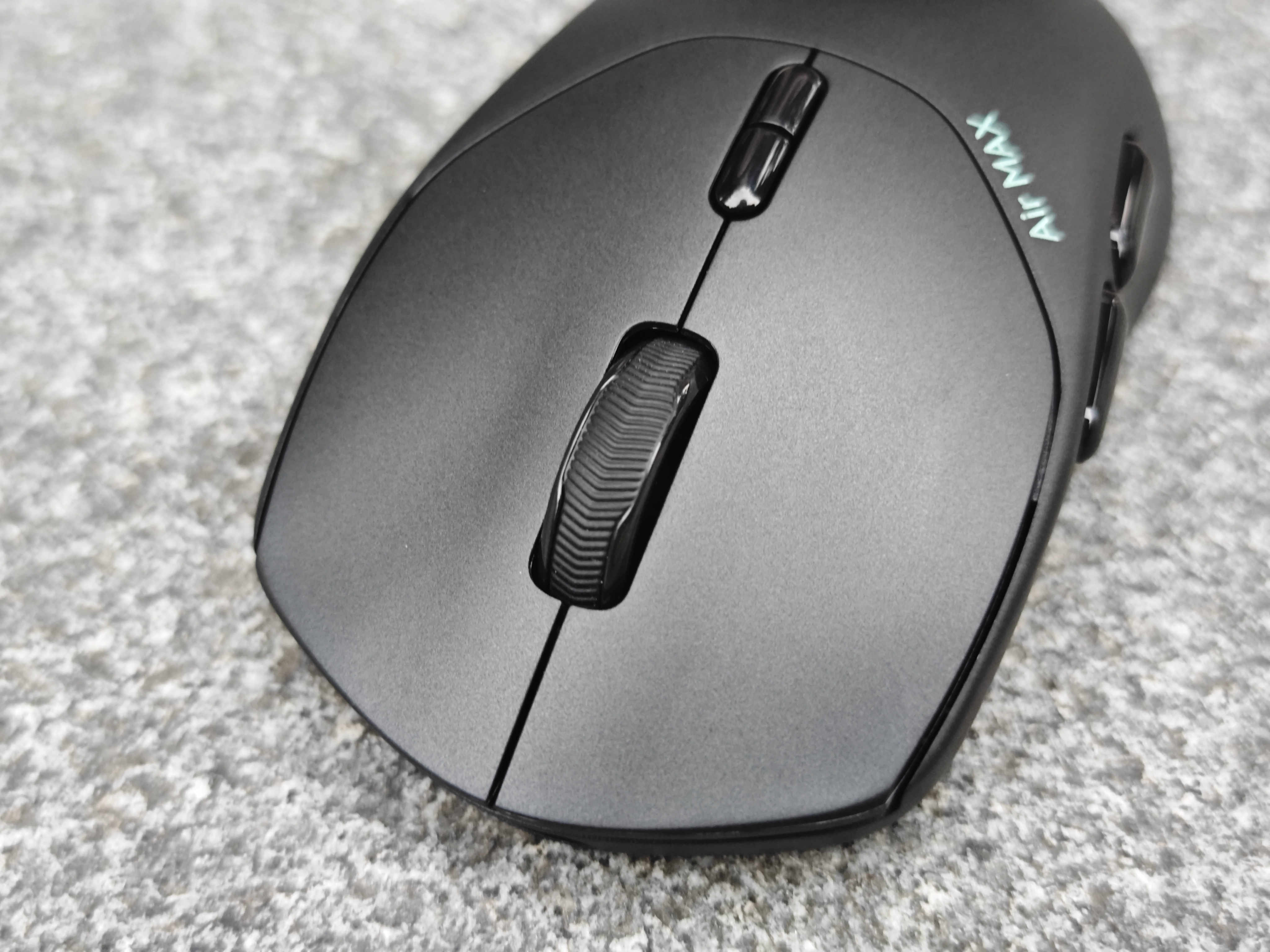 雷柏VT1Air MAX游戏鼠标:50g轻盈灵动,3950精准制胜的电竞利器