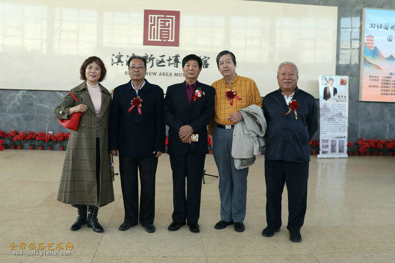 "向祖国致敬"李守玉国画精品展在滨海博物馆开幕