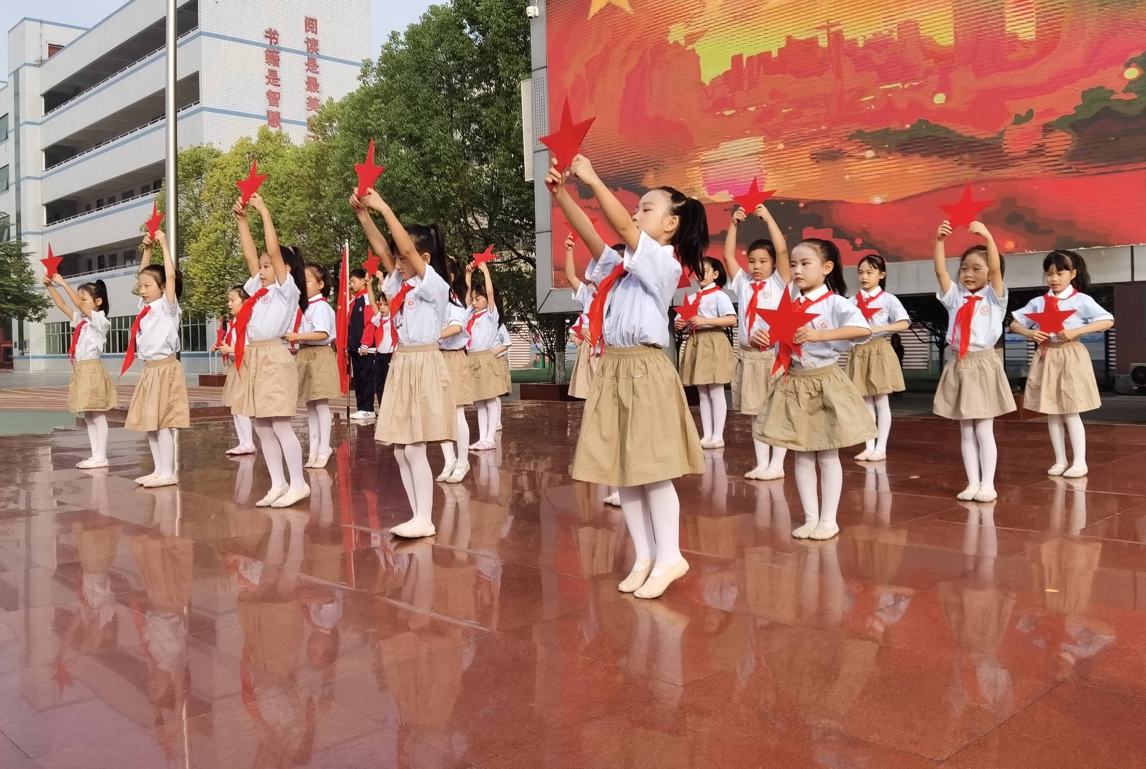 驻马店实验小学北校区图片