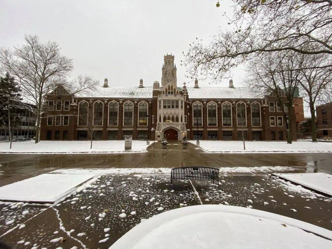 图片[9]-盘点加拿大7个如仙境般的大学，又想回去读书了！ -华闻时空