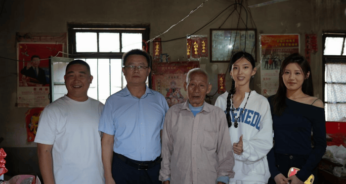 事务局就业创业科徐翔科长,沂蒙军创就业创业服务中心发起人王玉海,带