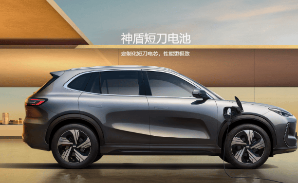 银河E5来袭！当“中国瓷器”设计遇上纯电SUV，这谁顶得住啊？