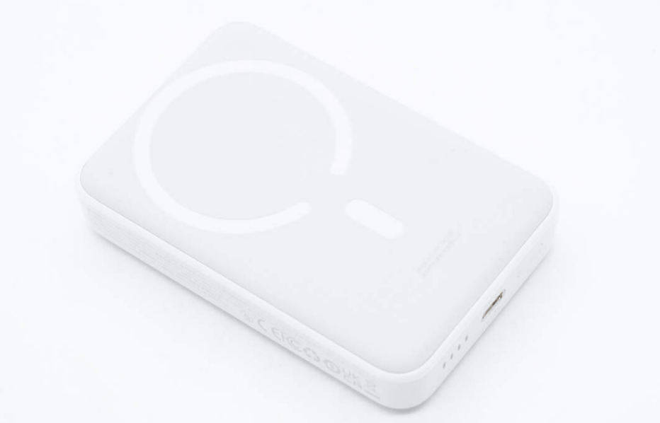 倍思、公牛、西圣充电宝好用吗?测评PK 谁是性价比之王!