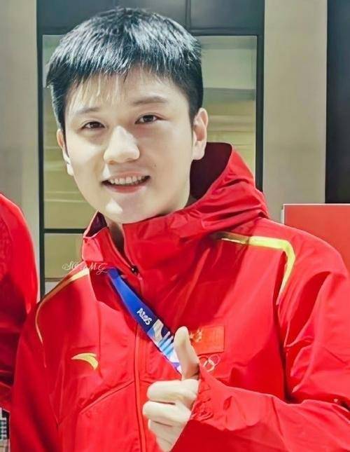 国乒王皓教练组再被点名,王楚钦无辜受累!_乒乓球_精神_乒坛