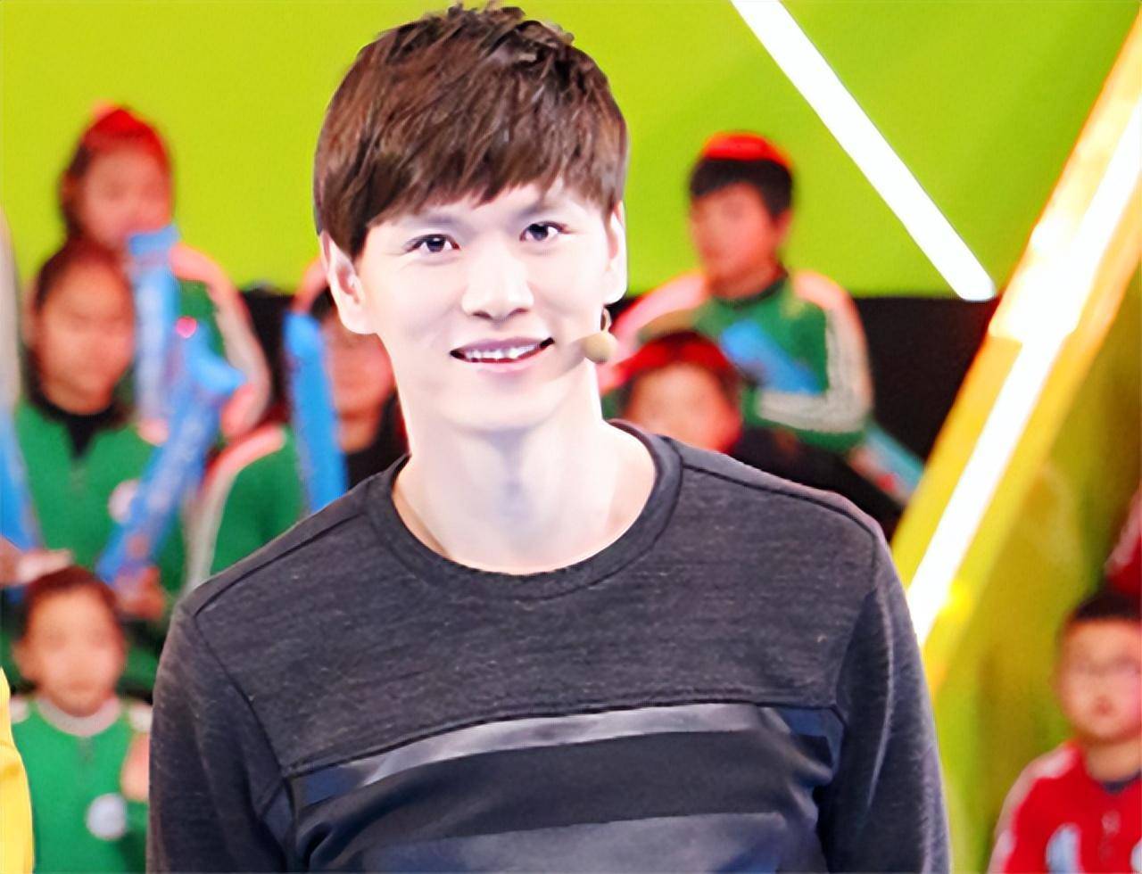 39岁羽坛男神鲍春来未婚未育!昔日女友已儿女双全,他39岁仍单身