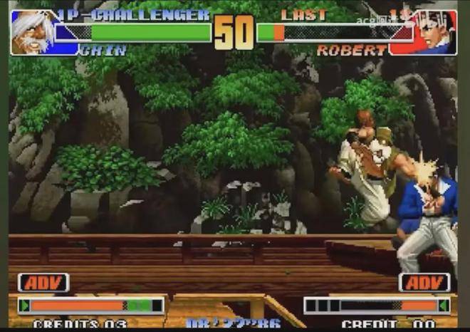 继续活跃在大屏幕上,出演了《老头拳头大馒头》,《盲拳鬼手》,《南北