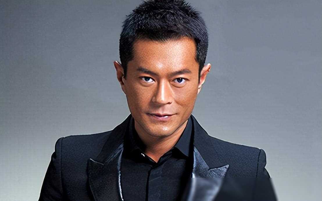 再抗老的港星也难逃岁月,成龙一夜白头,53岁的古天乐"凶相"毕露!