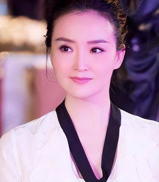 王艳终于熬出头,婆婆去世,儿子转性,老公失联,可以放手做自己