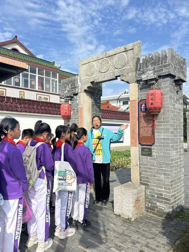 泰州市大冯中心小学图片