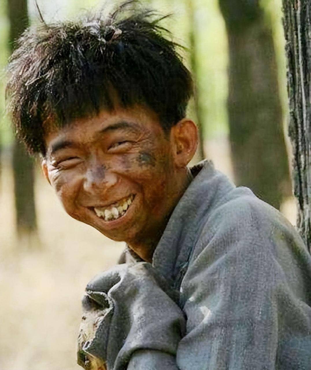 娱乐圈中丑得千奇百怪的男星,畸形审美,竟然也能受人追捧?