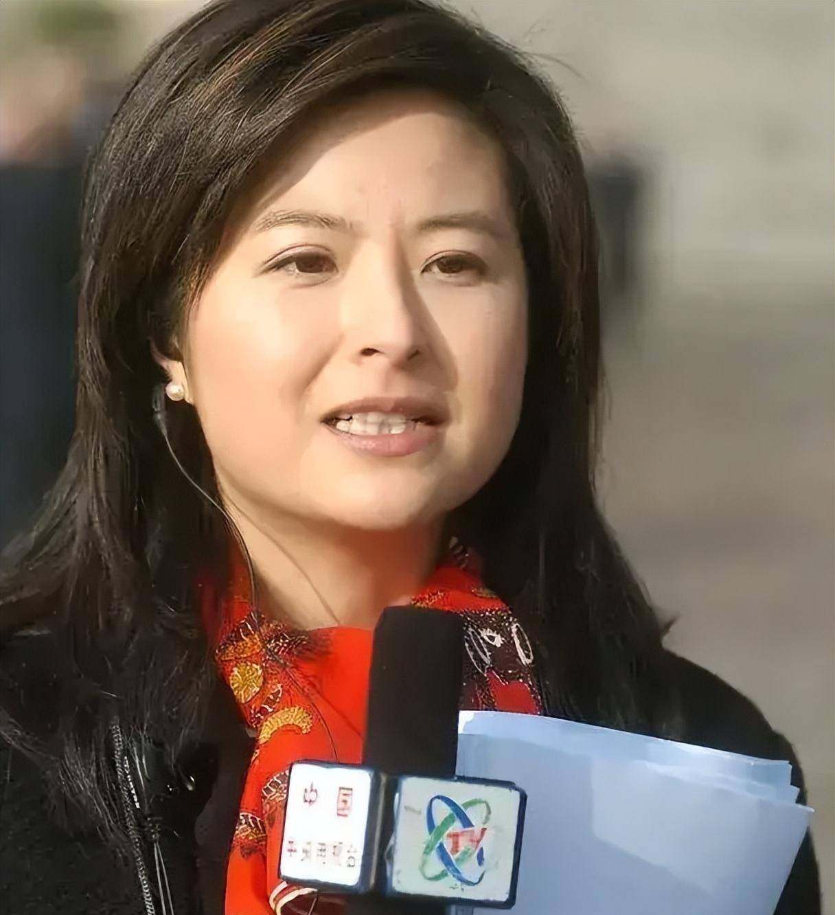 张泉灵断崖式衰老,白发苍苍尽显老态,网友泪目:我真不能接受!