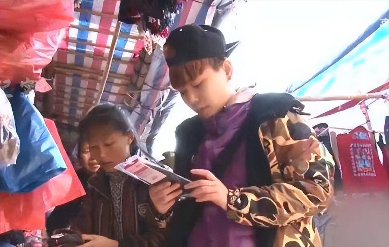 一顿早饭花300块,当年那个《变形计》里叛逆的富家女,现在令人唏嘘