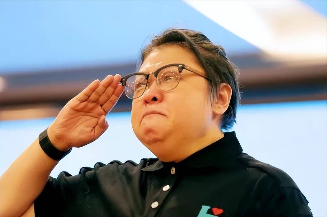 侵吞善款,贪污上亿,韩红基金会被举报多年后,韩红终于出面回应