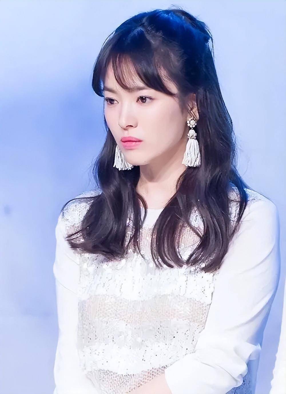 顶流韩星宋慧乔,因为演技出众,备受观众喜爱