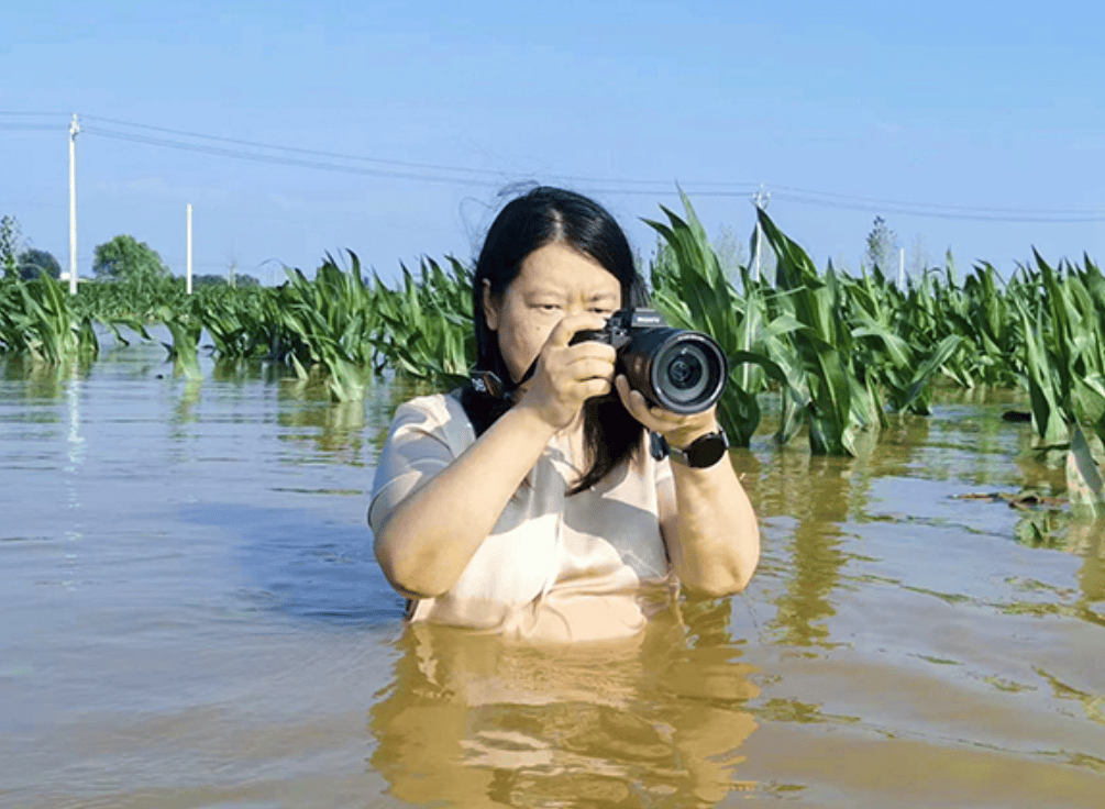 宝晓峰脚丫图片