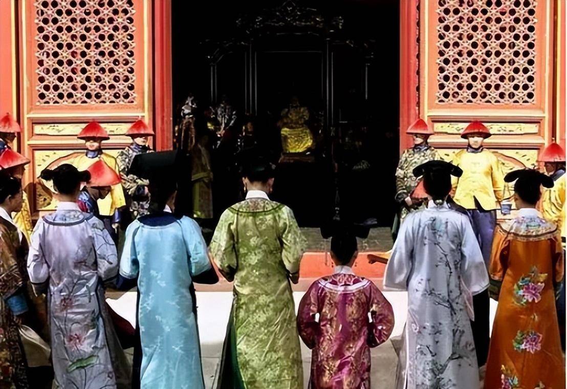 明朝以民间选秀,5000名候选人,如何才能选出皇后?