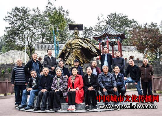 洪泽区人社局退休老干部党支部开展主题党日活动(图4)