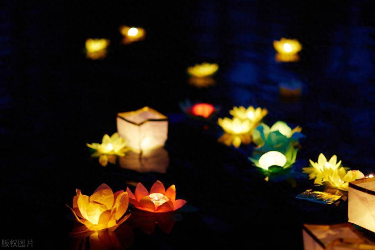 "下元节"将至,老话说"四人不上坟,家旺人也旺",这4人是谁?