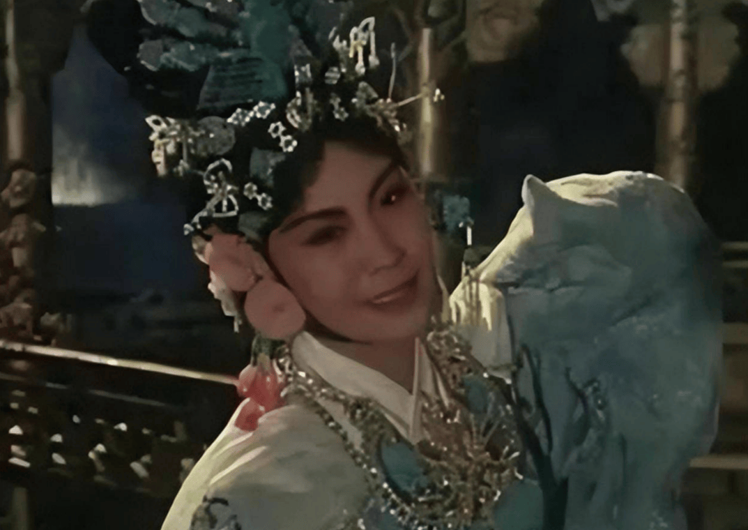 王凤霞:86版《西游记》中的铁扇公主,以为是隐退,其实早已离世