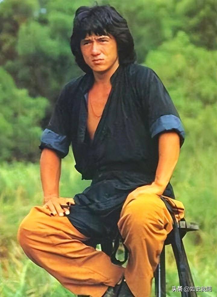 为什么李连杰没能发展和成龙一样?
