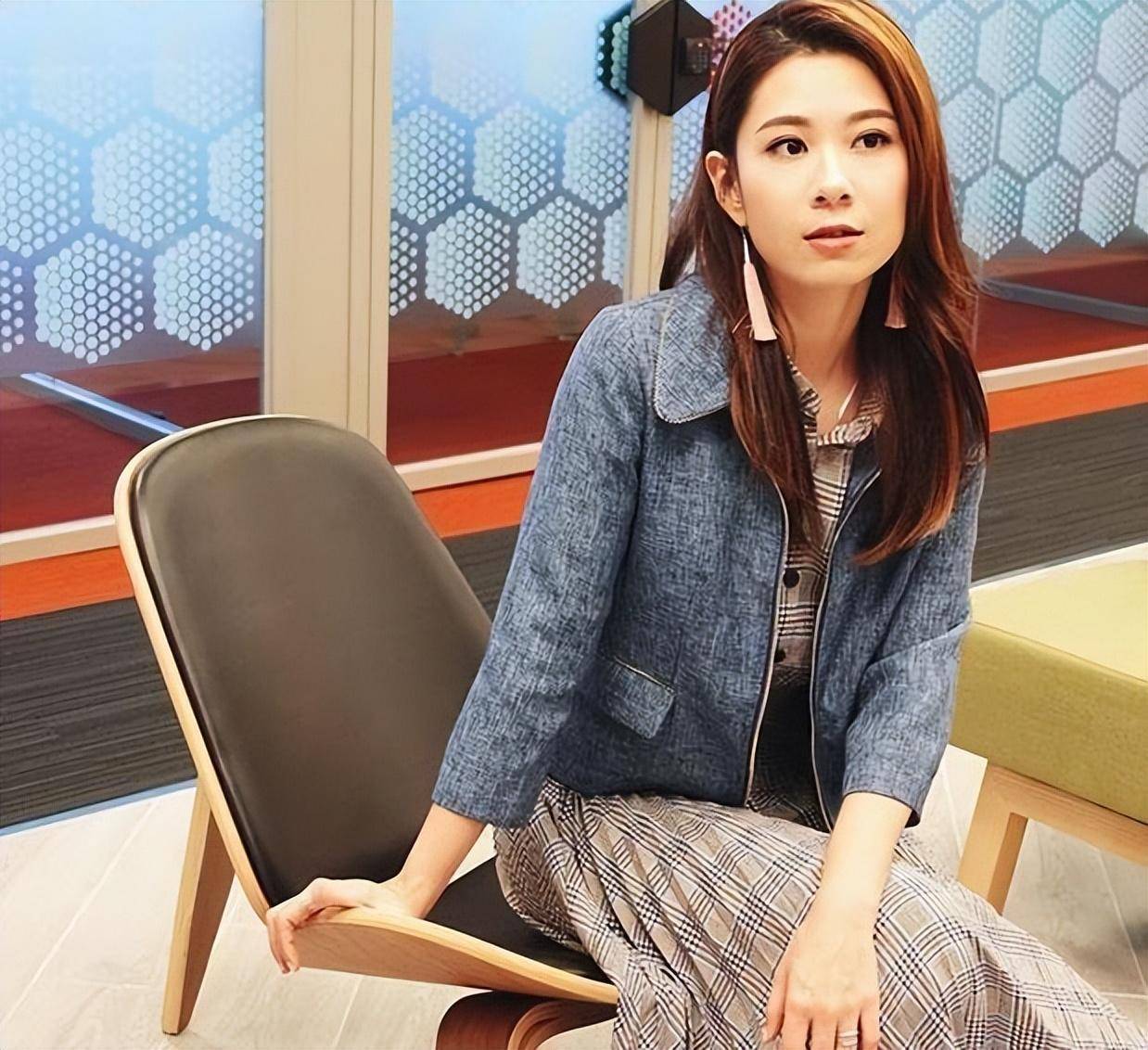 爷爷是元帅,父亲是商界大佬_叶晴晴_音乐_叶选廉