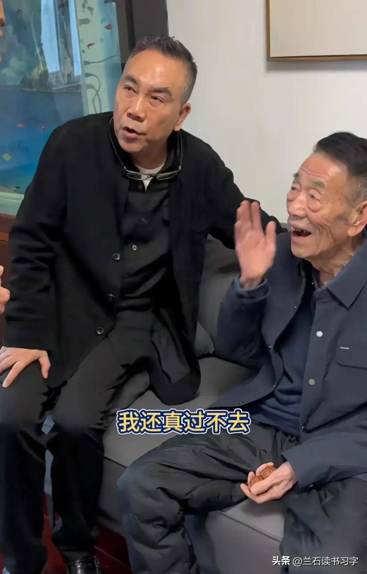 杨议拉父亲杨少华拍视频:德云社开业我们爷俩儿去站台,却挨了骂