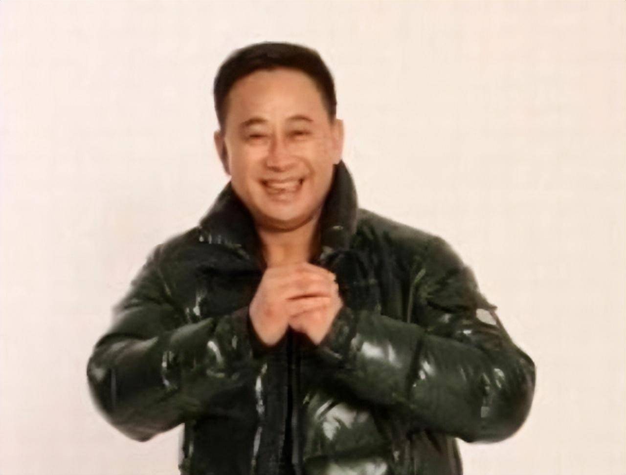 上海滑稽演员龚仁龙现状变化好大,网友直呼瘦了好多