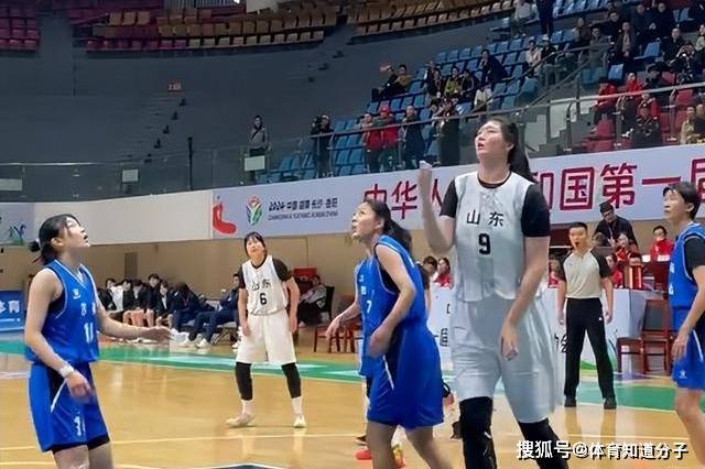 28投28中创造神迹！2米23女姚明火力强劲，中国女篮新王牌出炉