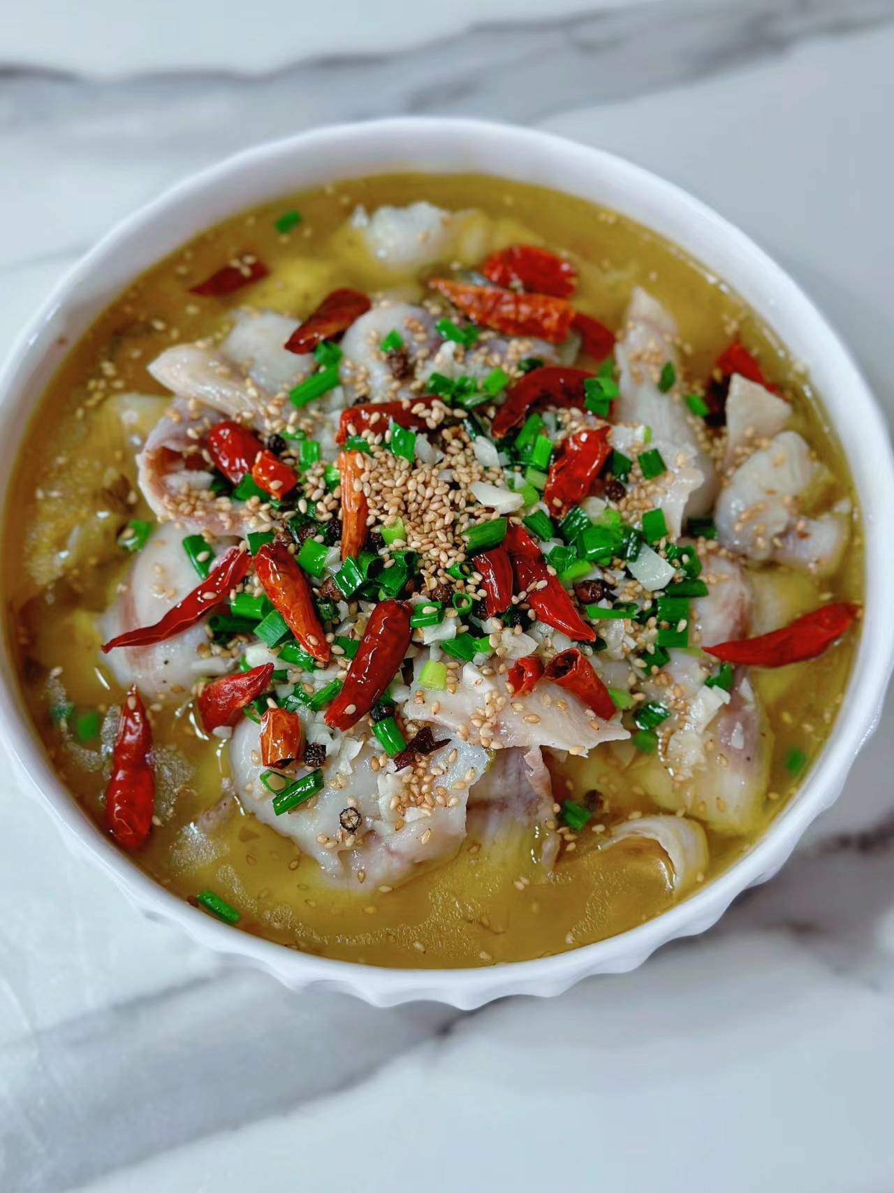 泡椒酸菜鱼让你一口接一口停不下来的美味秘籍