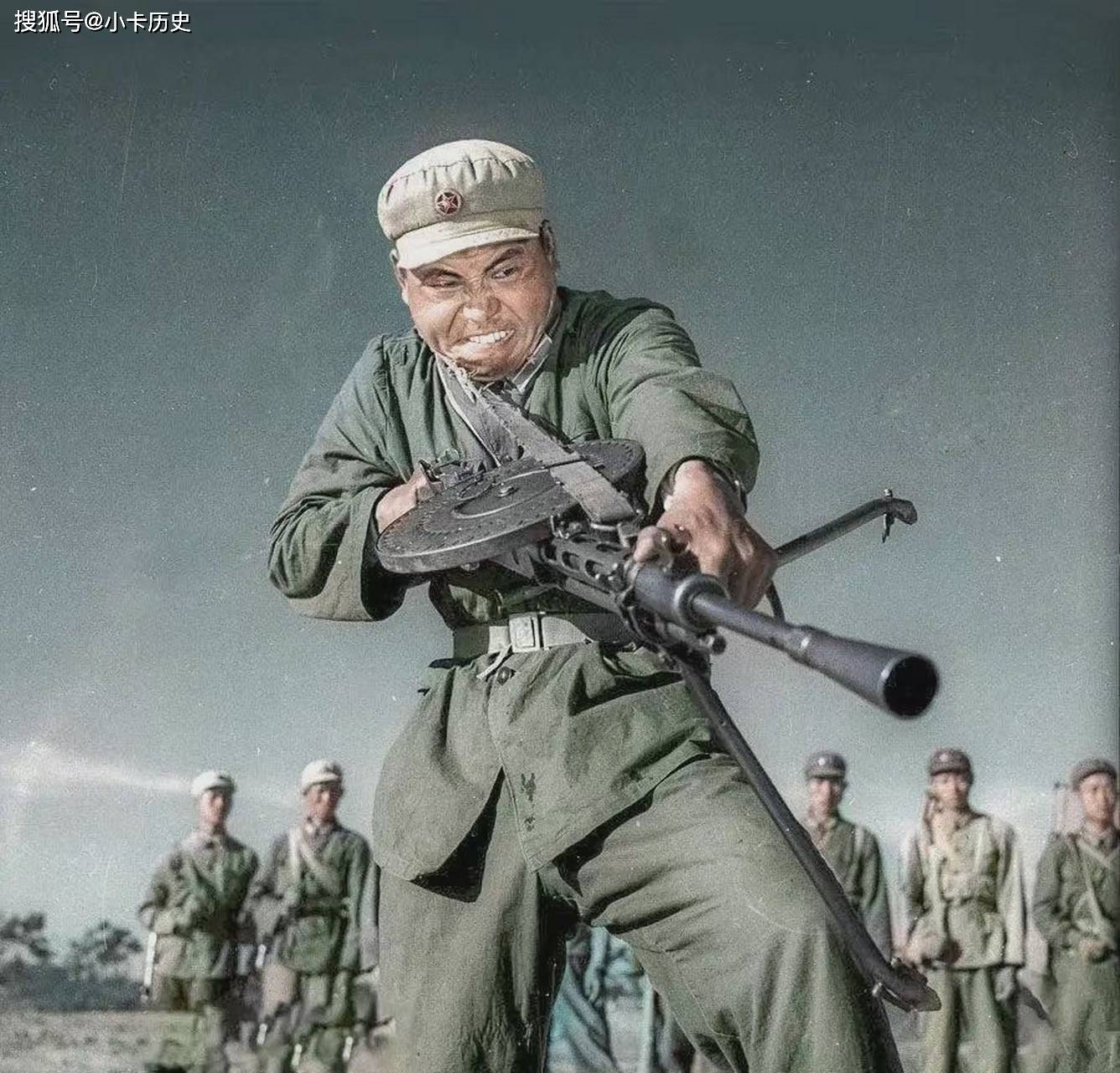 掐死3个孩子后,与妻子自杀未遂,平反后车祸去世_罗瑞卿_南京_李德生