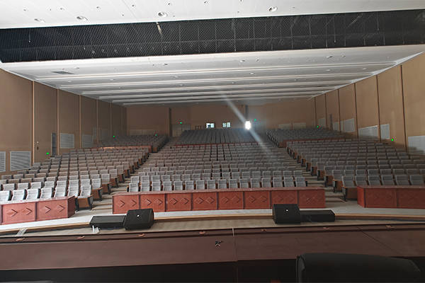 爵士龙音响根据学校报告厅具