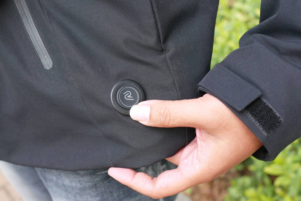 RUNYON智能温控抗寒气绒服：冬日出行好物，科技与时尚的完美碰撞