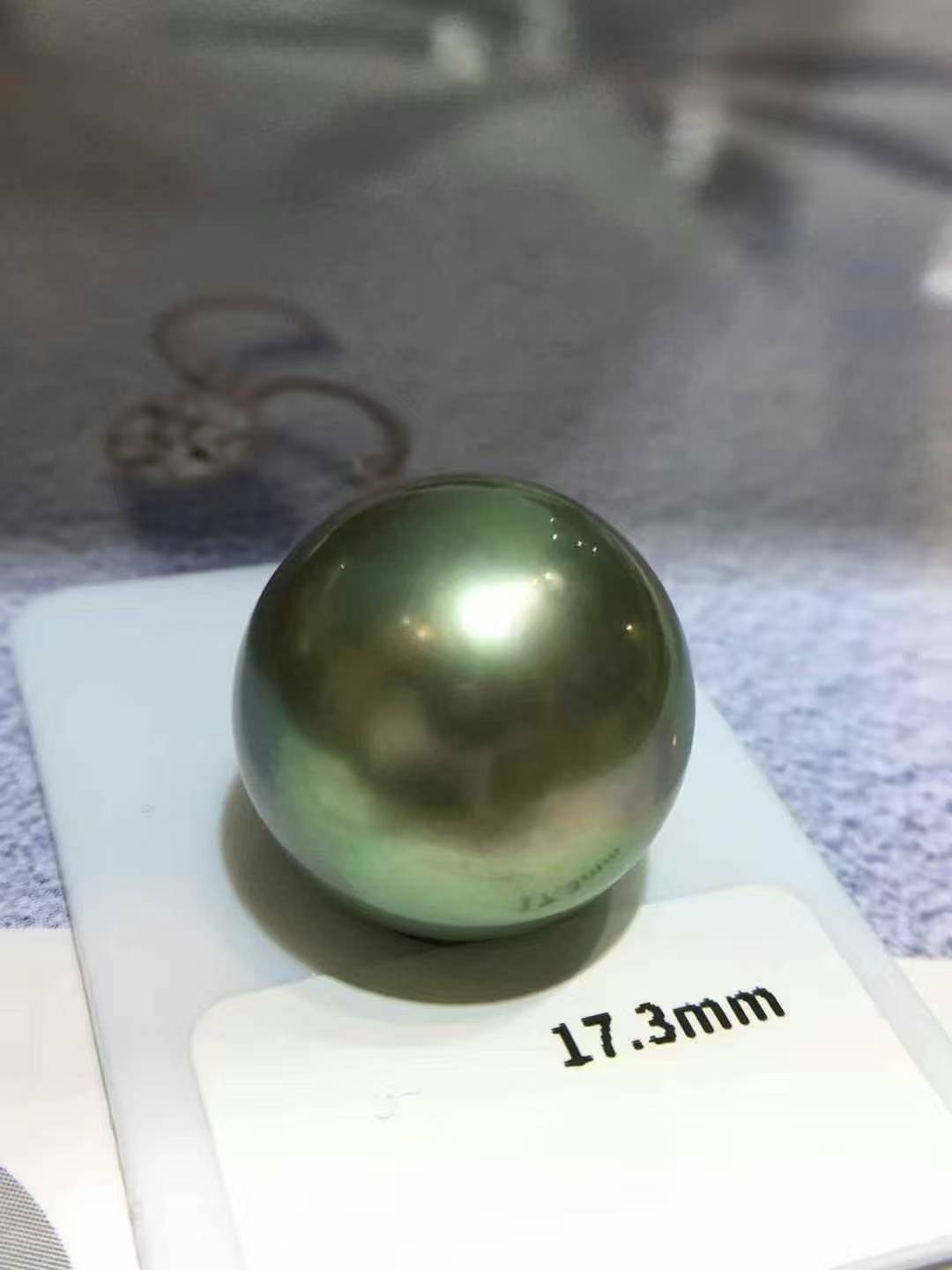 3mm大溪地孔雀绿珍珠收藏级珍品独一无二