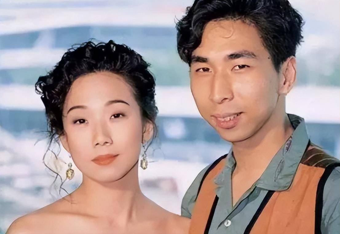 陈辉的老婆图片