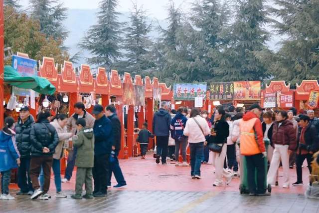 纵赏冬日美景，畅享滑雪激情 一起来铜川沉浸式体验冰雪旅游的魅力