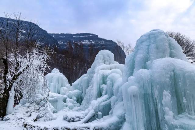 纵赏冬日美景，畅享滑雪激情 一起来铜川沉浸式体验冰雪旅游的魅力