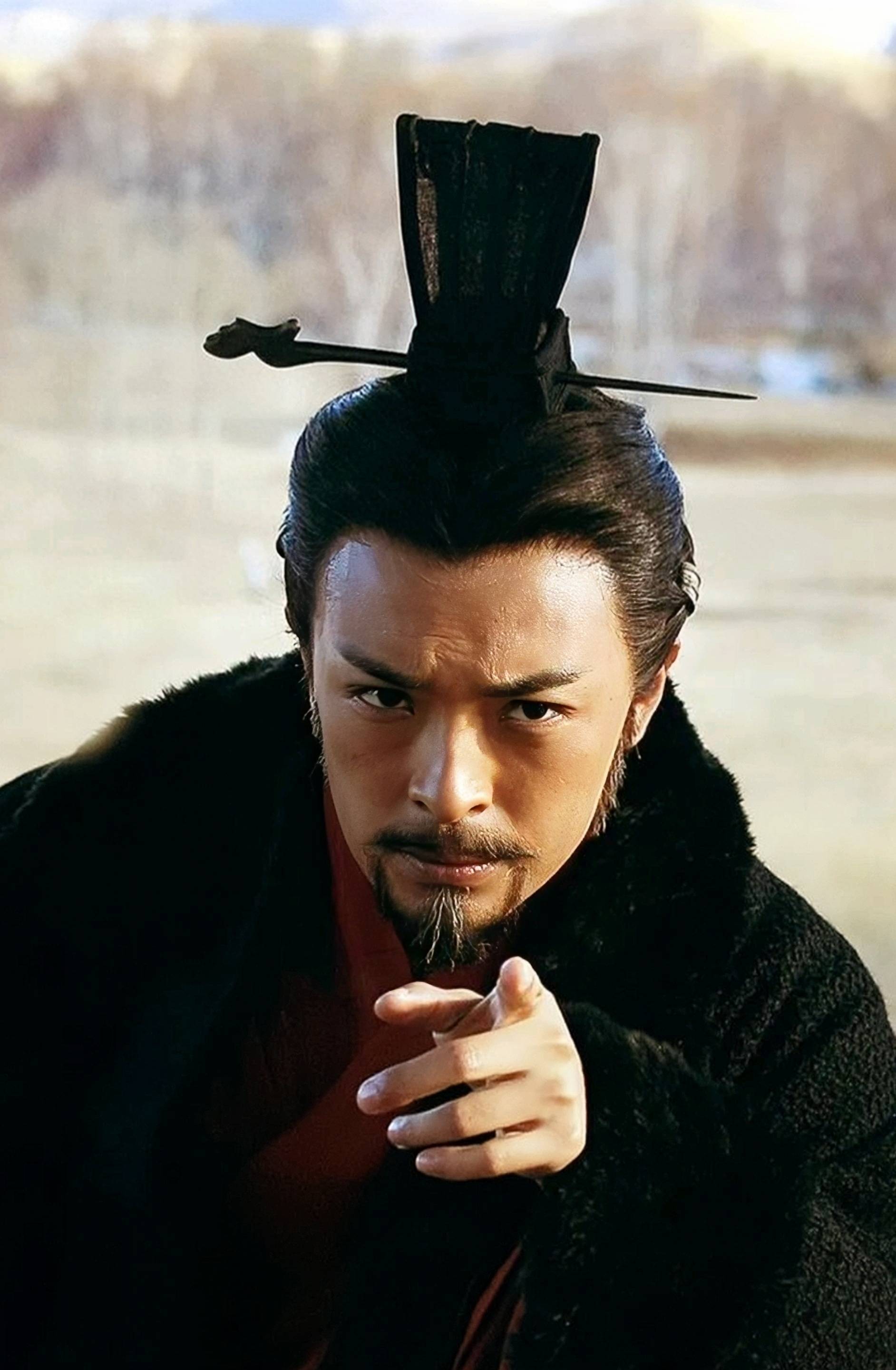 秦惠文王秦国首位称王的君主继位杀商鞅是雄主还是庸君