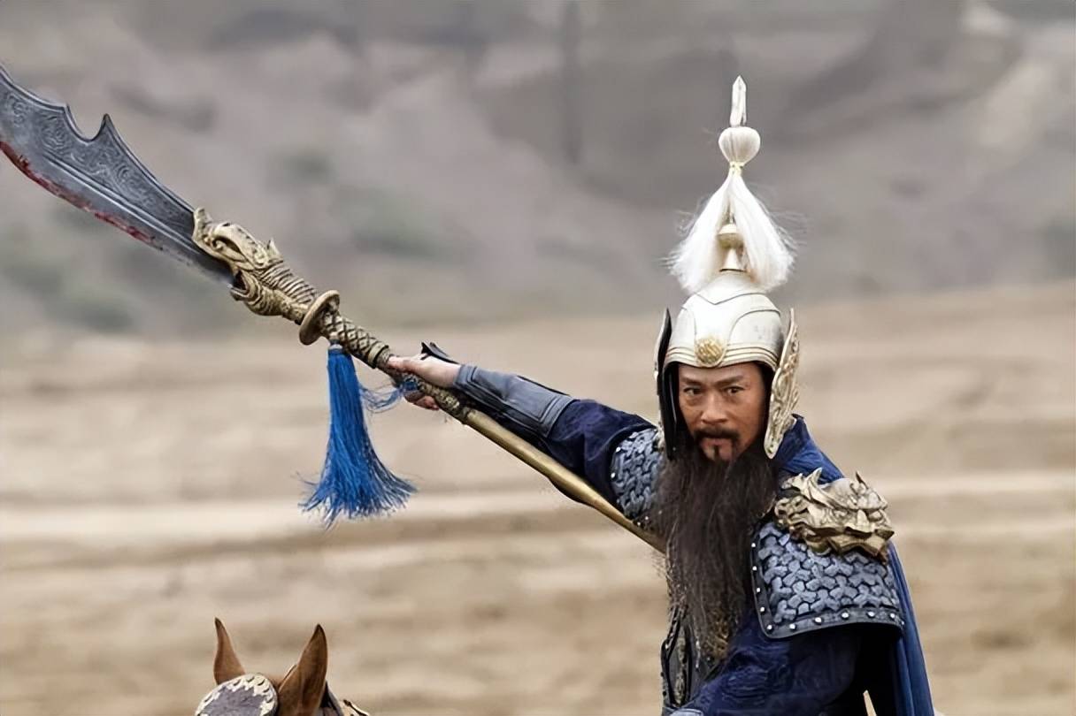杨衮、杨继业、杨六郎、杨宗保、杨文广,细数杨家将的十三代传承_杨春_杨师厚_儿子