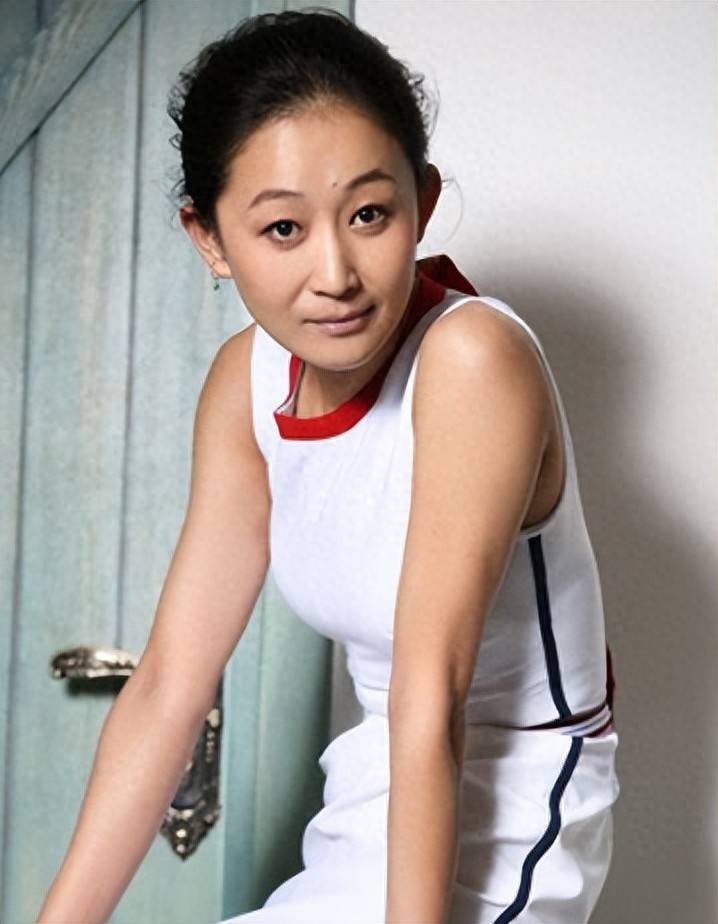 "人间异类"陈瑾:20年不吃米饭,与哥哥相约一生不婚不育