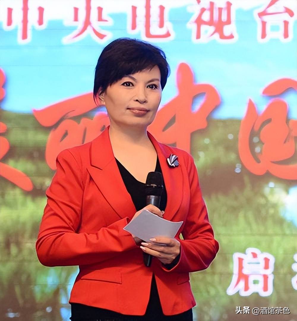 央妈主播李瑞英:曾因一通电话,被批"六亲不认",63岁现状如何