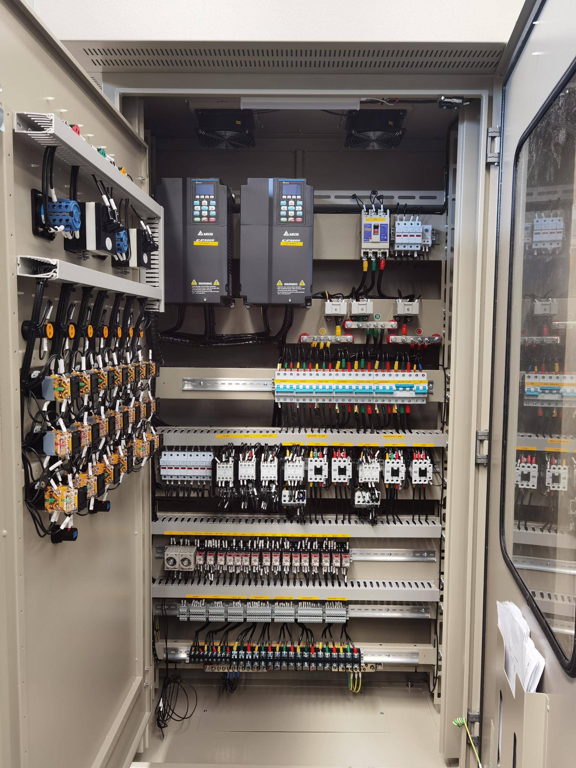 配电箱里的pvc线槽预计可以使用多少年?