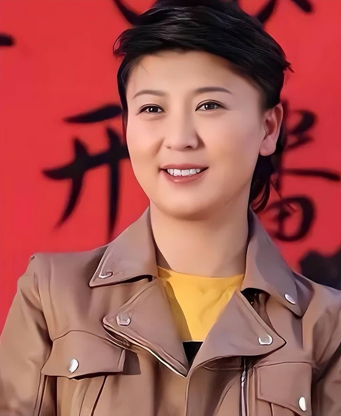 学晶的儿子就是他,也是演员,才31岁就在剧中扛大旗_林傲霏_表演_林越