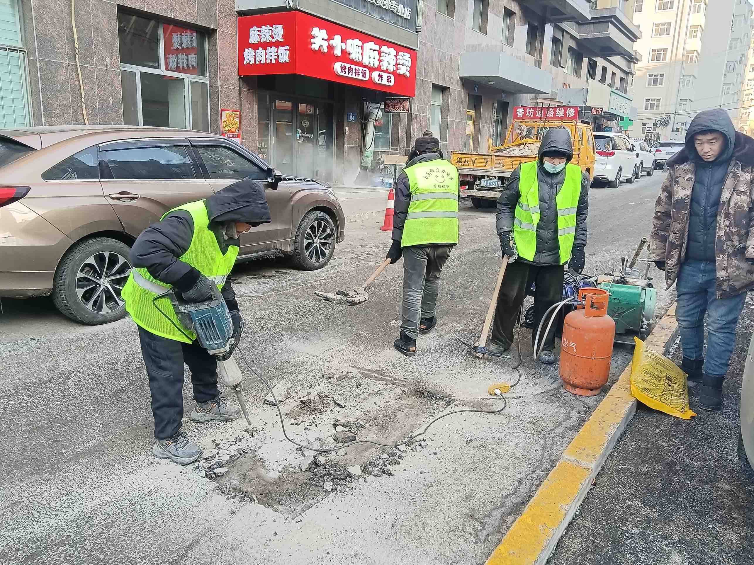 城市路面维修工作的动态观察