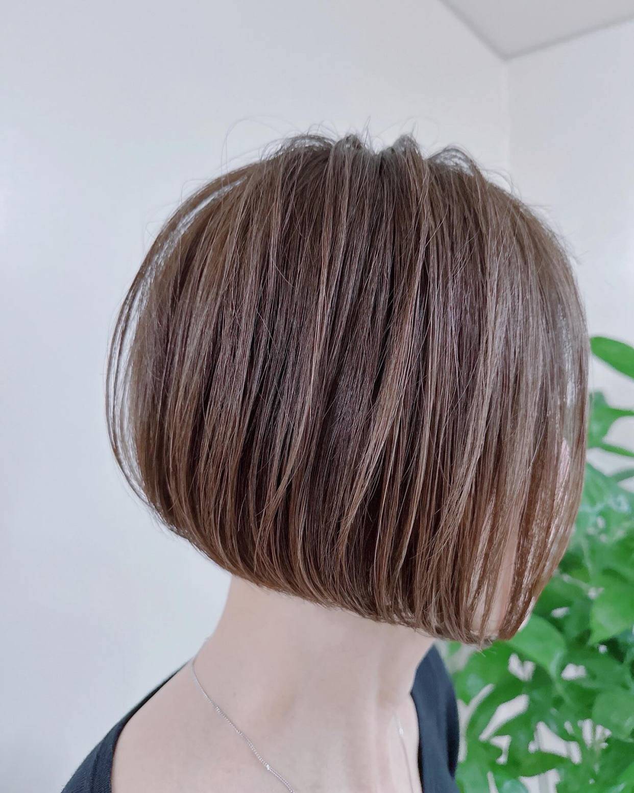 层次感波波头:时尚瘦脸新宠儿