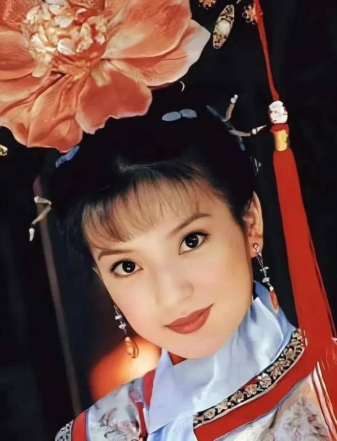 赵薇少林足球光头_少林足球国语高清完整版在线观看 赵薇少林足球光头_少林足球国语高清完备
版在线观看（少林足球赵薇光头图片） 足球