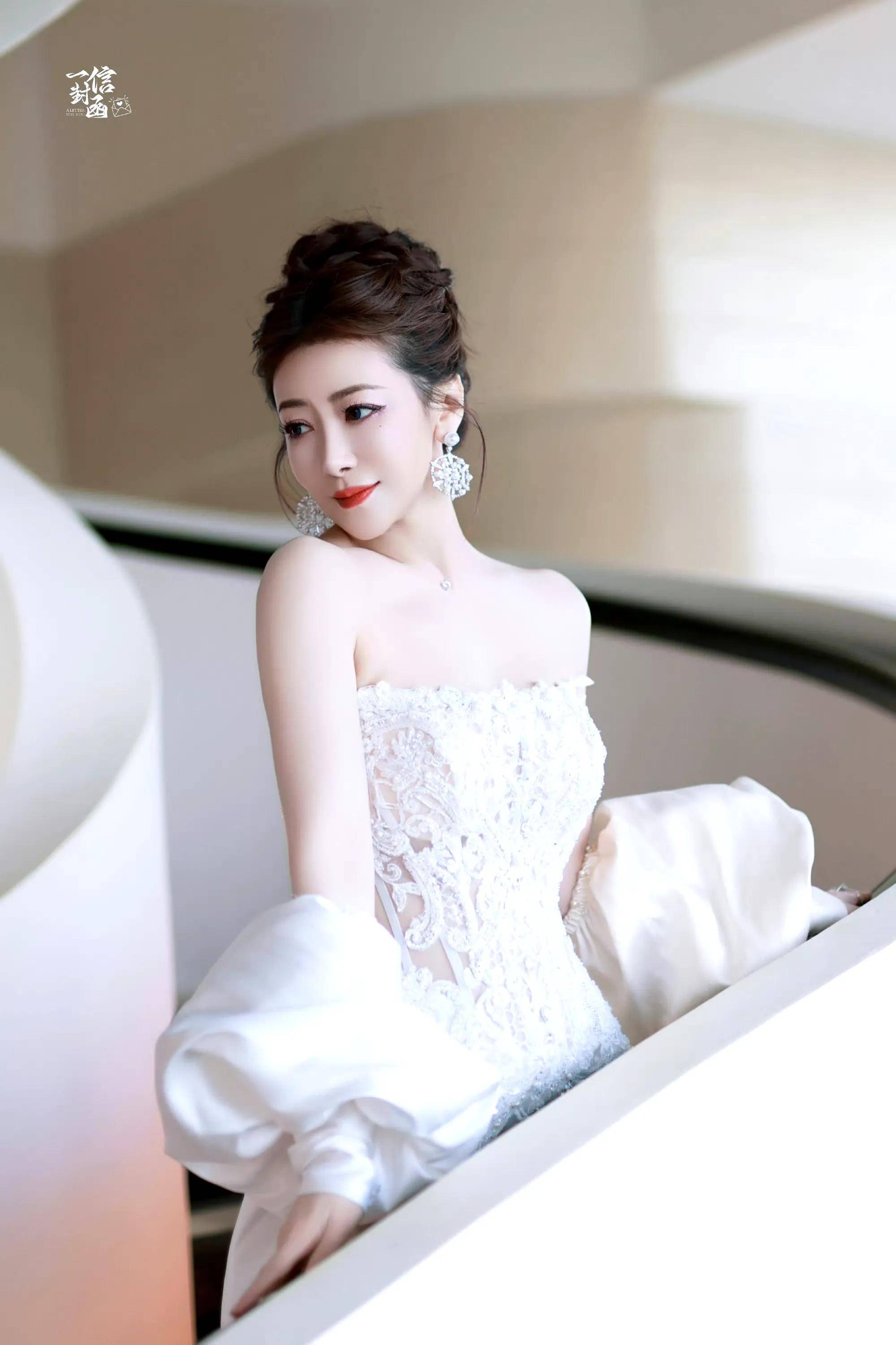 不老女神陈紫函先天婚纱圣体真惊艳