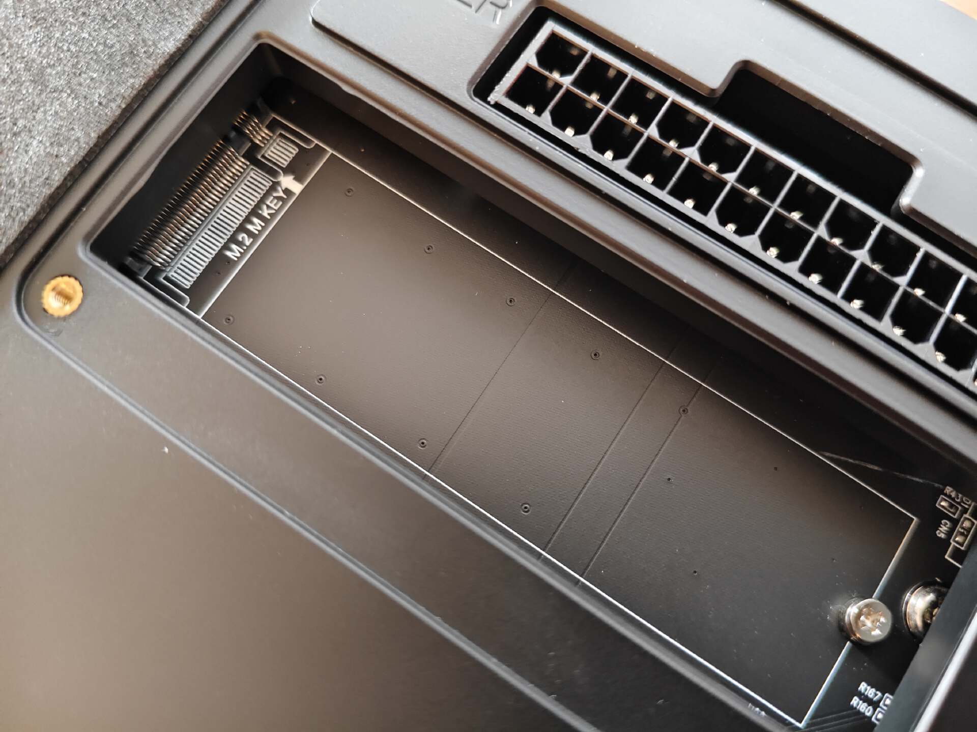 磐镭镭凌LINK S-1 笔记本电脑显卡扩展坞，如何造就笔记本独立显卡拓展